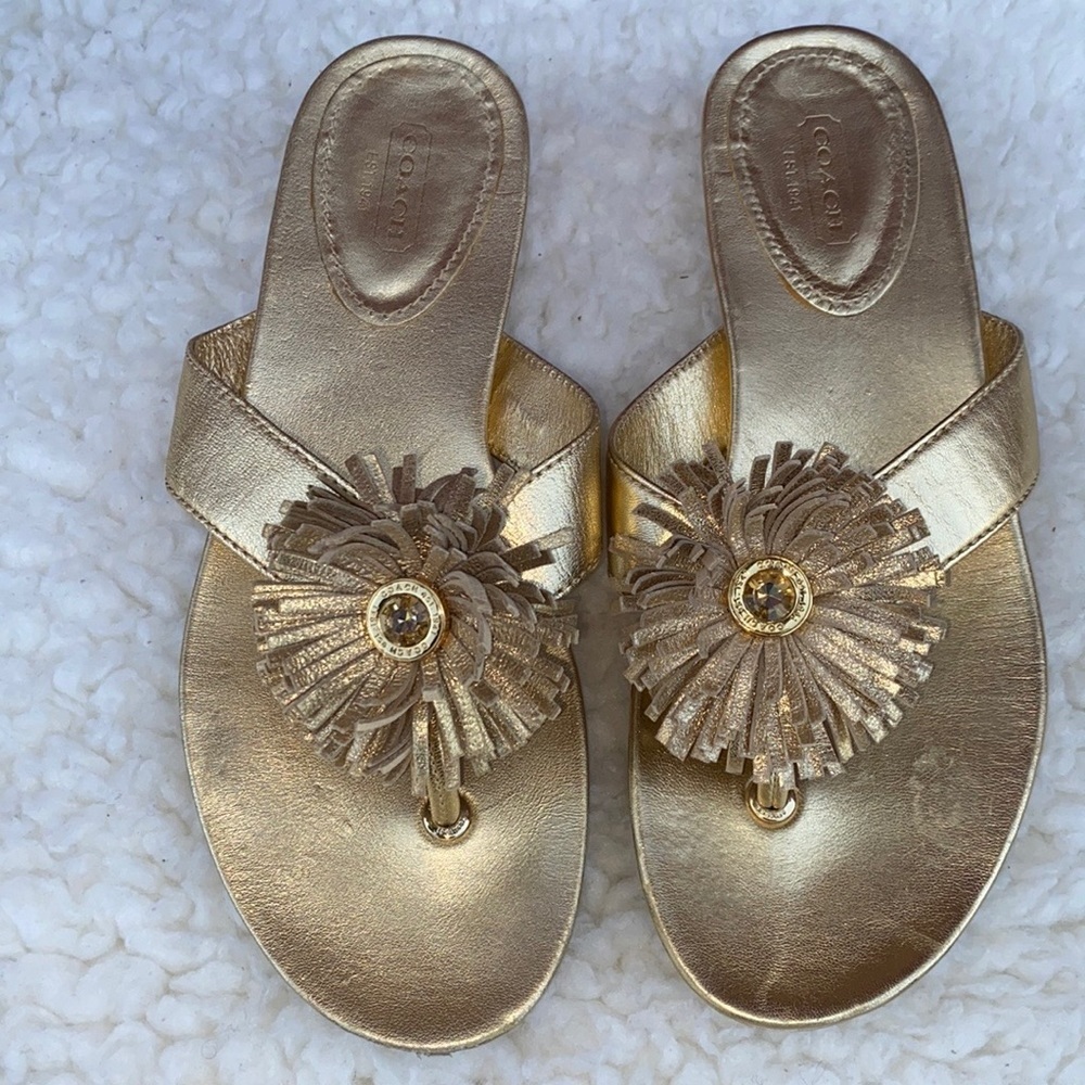 Coach Suki Metallic Gold Flower Gold Sandal Thong Flip Flap Size 7.5